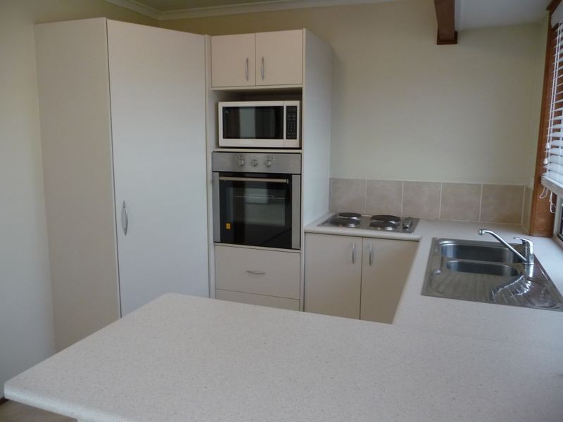1/66 Kangaroo Avenue, Coombabah QLD 4216