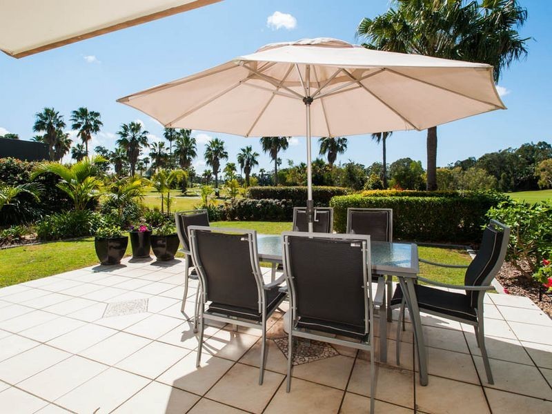 5202 Marine Drive West, Sanctuary Cove QLD 4212