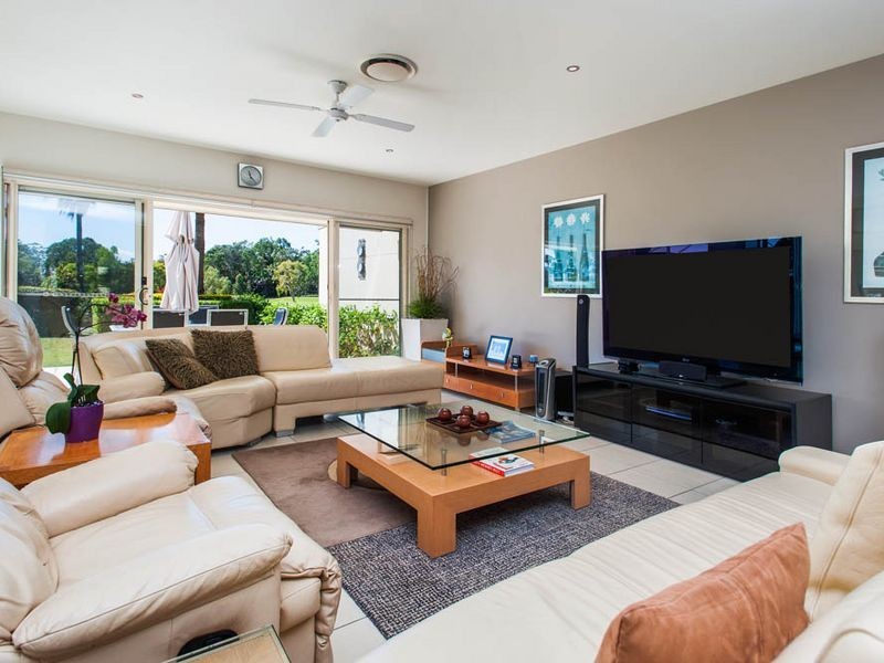 5202 Marine Drive West, Sanctuary Cove QLD 4212