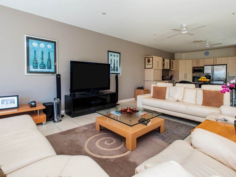 5202 Marine Drive West, Sanctuary Cove QLD 4212