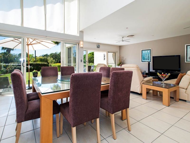 5202 Marine Drive West, Sanctuary Cove QLD 4212