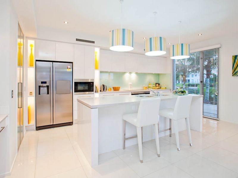 23 MIDDLE QUAY DRIVE, Biggera Waters QLD 4216