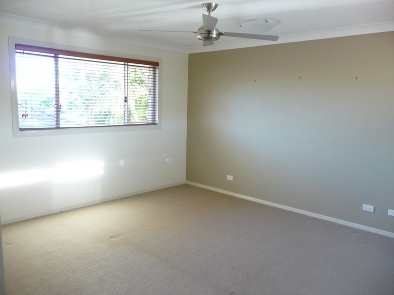 4 THYME COURT, Runaway Bay QLD 4216