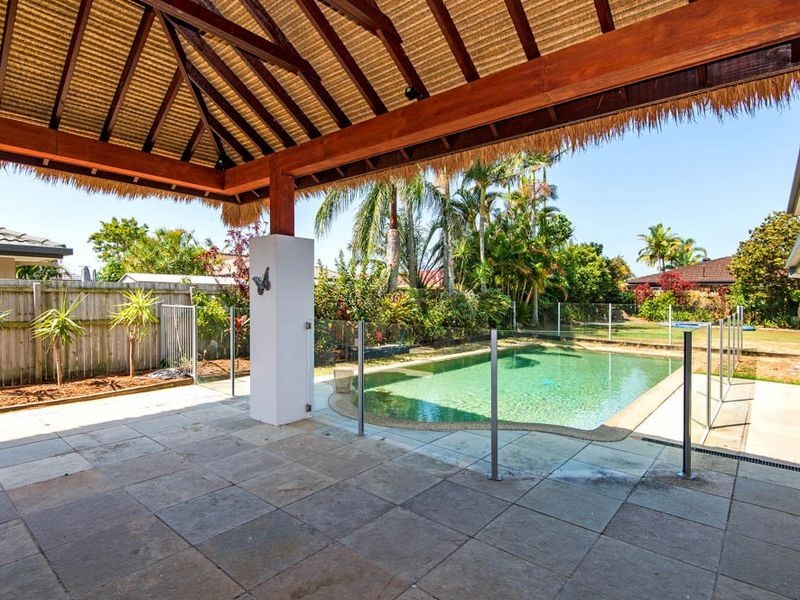 25 Karema Crescent, Runaway Bay QLD 4216