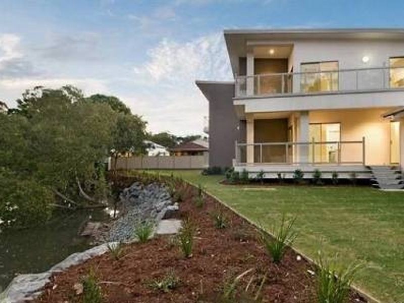 1/38 Worendo Street, Southport QLD 4215