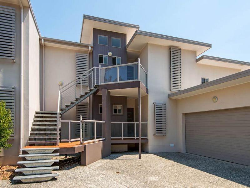 3/38 Worendo Street, Southport QLD 4215