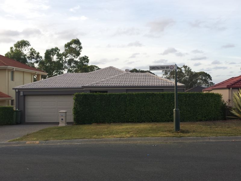 142 Christina Ryan Way, Arundel QLD 4214