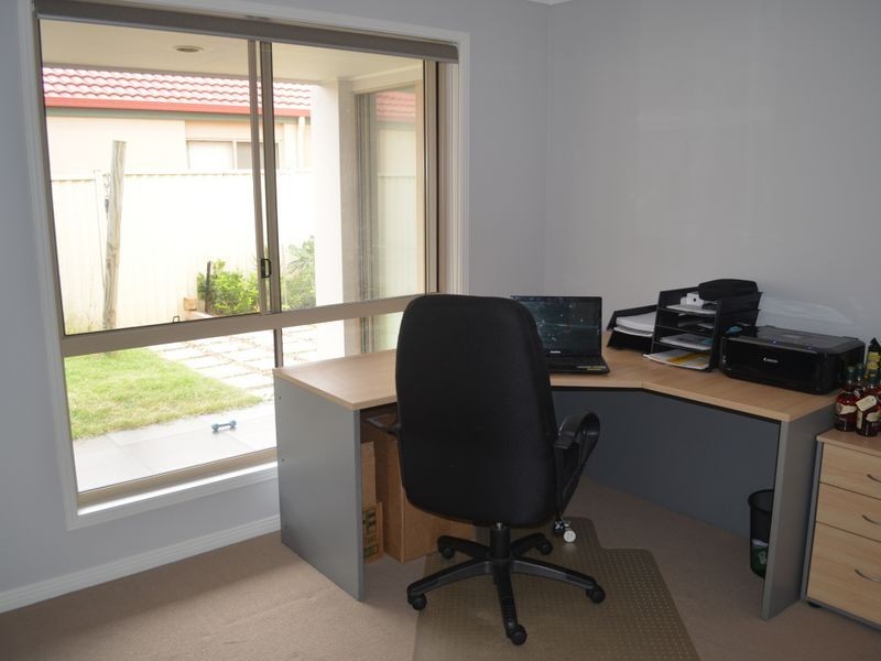 142 Christina Ryan Way, Arundel QLD 4214