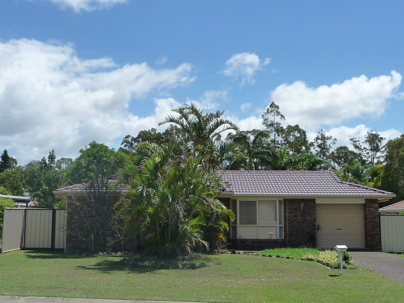 52 Allied Drive, Arundel QLD 4214