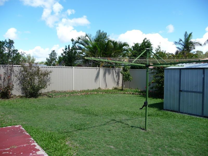 52 Allied Drive, Arundel QLD 4214