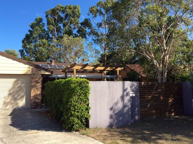 1/108 Kangaroo Avenue, Coombabah QLD 4216