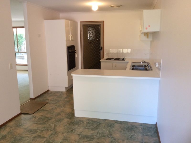 1/108 Kangaroo Avenue, Coombabah QLD 4216