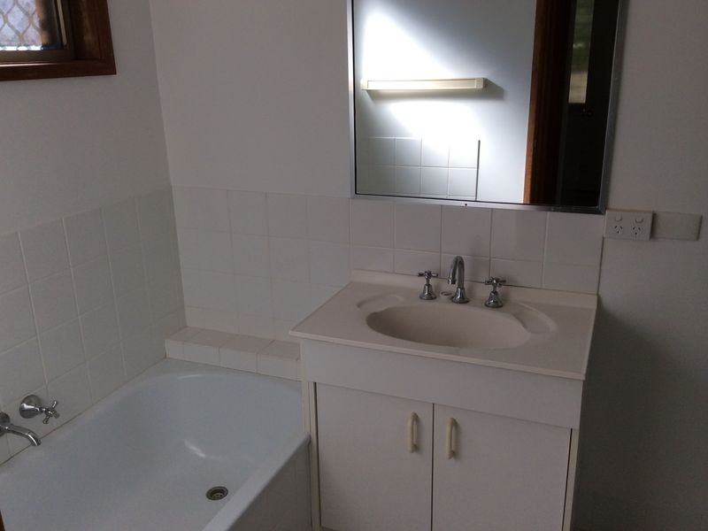 1/108 Kangaroo Avenue, Coombabah QLD 4216