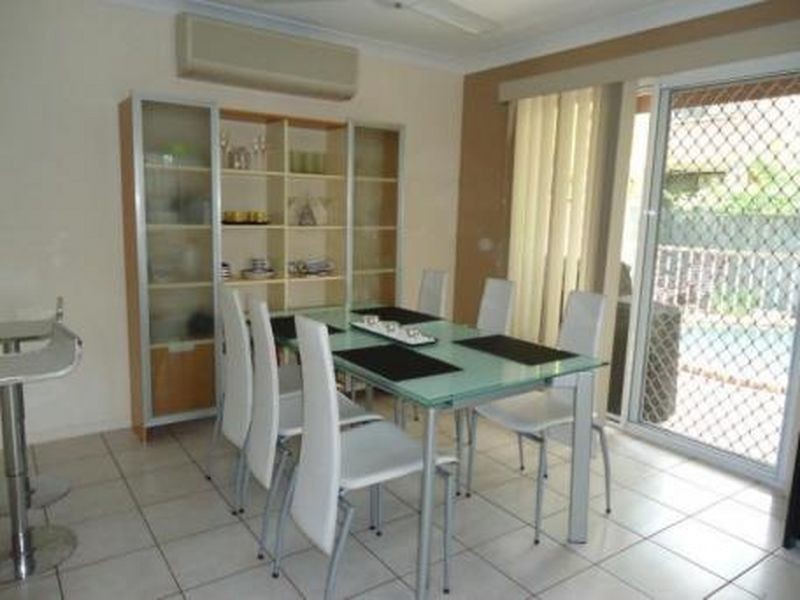 11 Thyme Court, Runaway Bay QLD 4216
