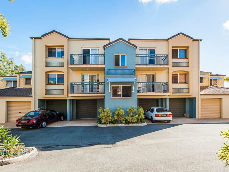 58/88-98 Limetree Parade, Runaway Bay QLD 4216