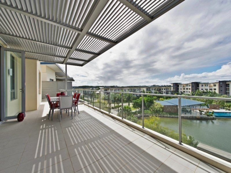 342 / 3-5 Pendraat Parade, Hope Island QLD 4212