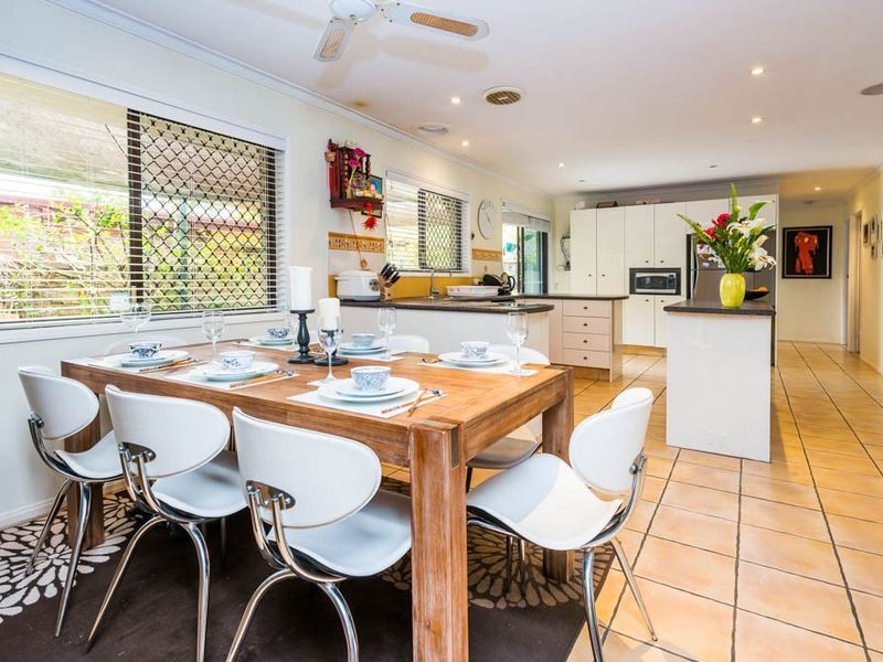 43 Yangoora Crescent, Ashmore QLD 4214