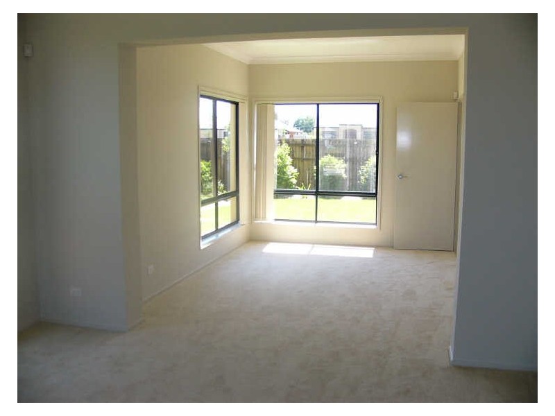 9 Torrevella Vista, Coombabah QLD 4216