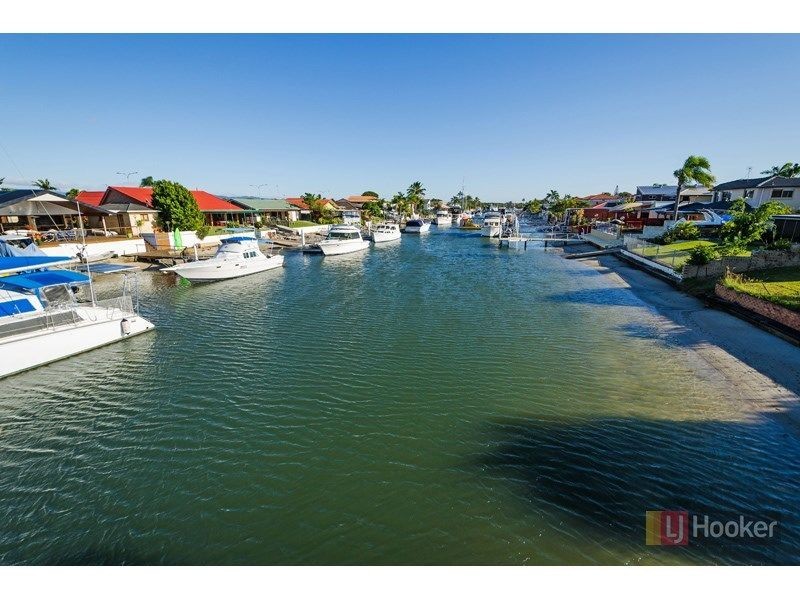 16 OGRADY DRIVE, Paradise Point QLD 4216