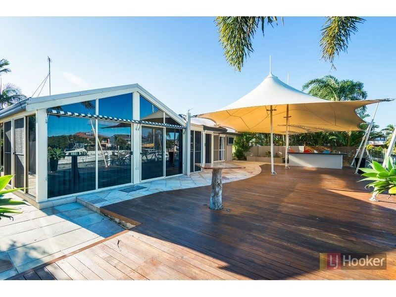 16 OGRADY DRIVE, Paradise Point QLD 4216