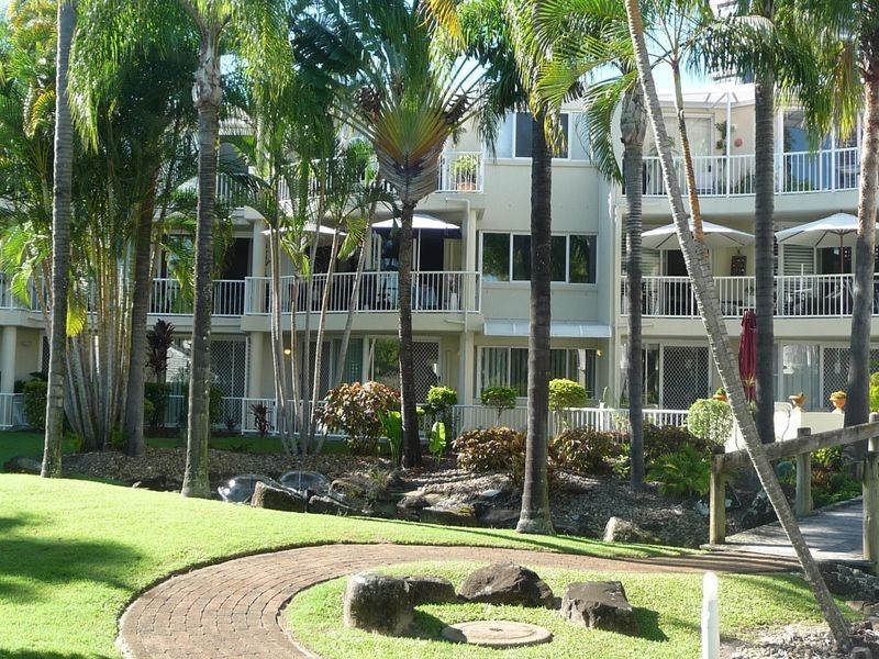 100/1 Lee Road, Biggera Waters QLD 4216
