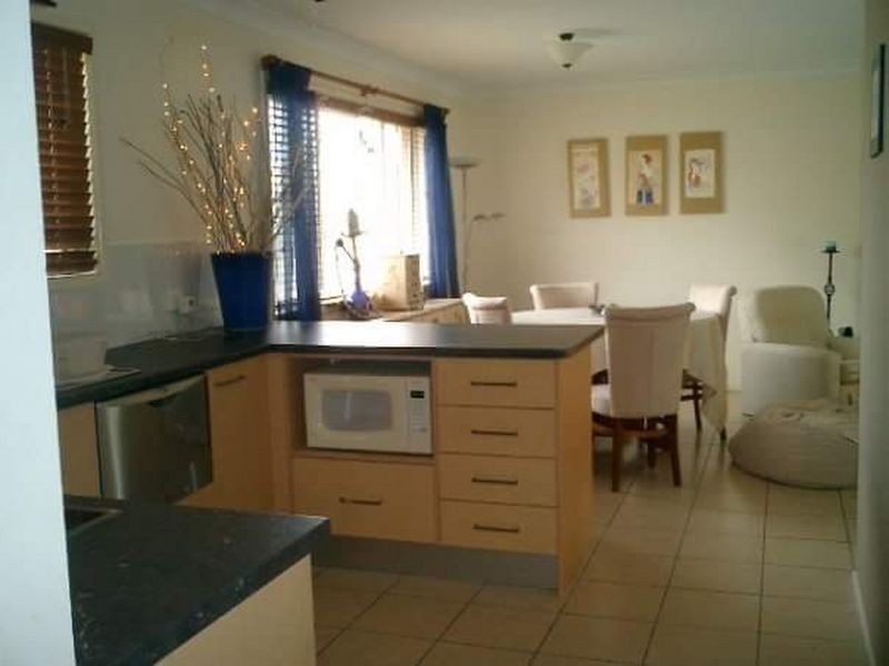 3/6 Vernia Street, Biggera Waters QLD 4216