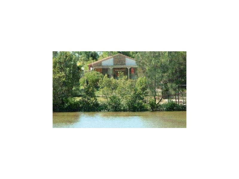 15 River Oak Drive, Helensvale QLD 4212
