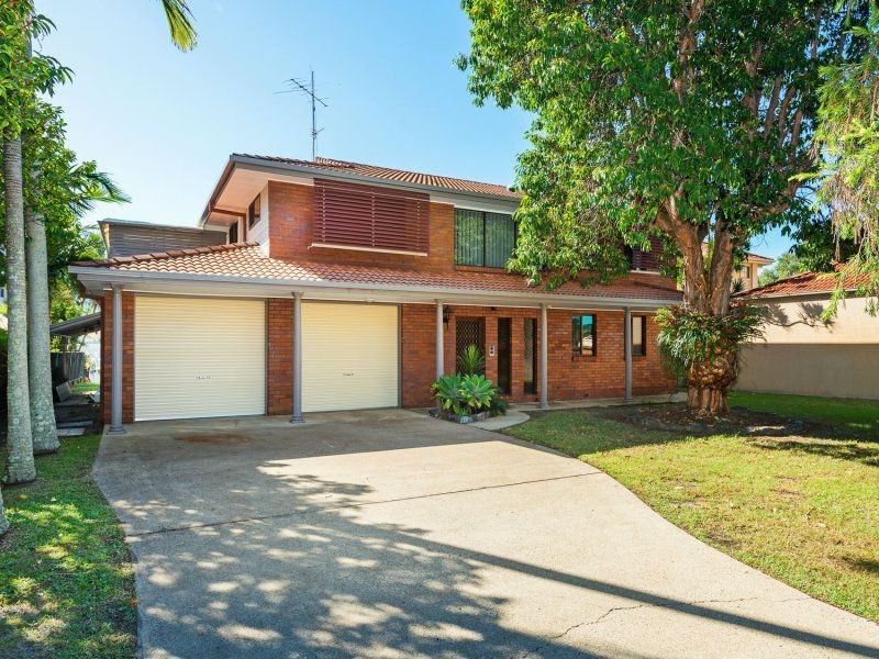 21 Madang Crescent, Runaway Bay QLD 4216