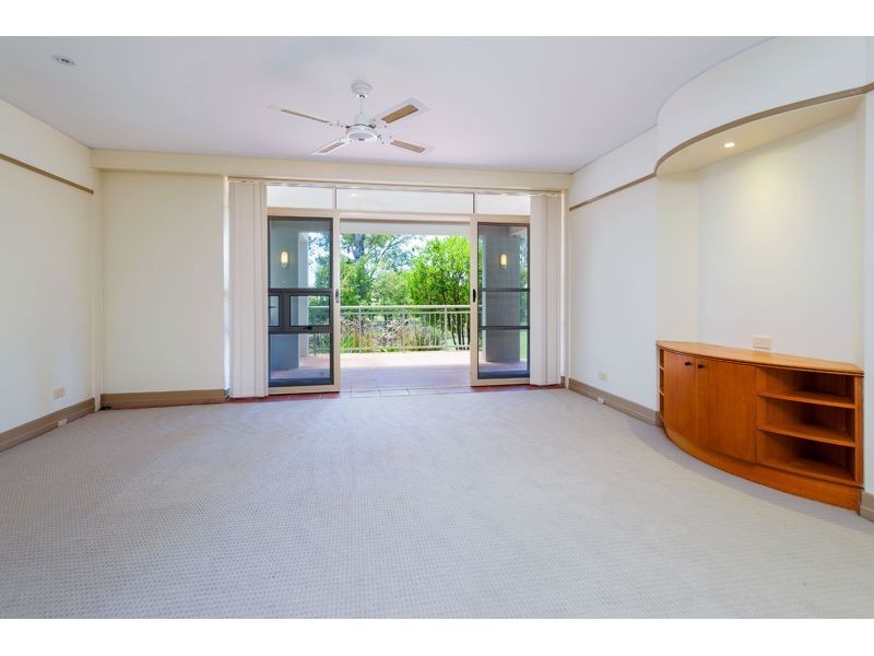 5/76 Chichester Drive, Arundel QLD 4214
