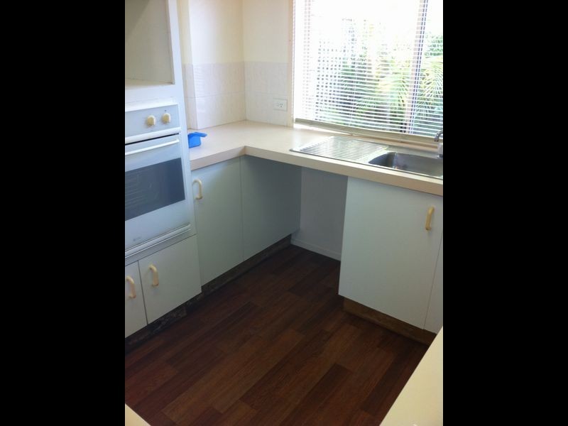 19/461 Pine Ridge Road, Coombabah QLD 4216