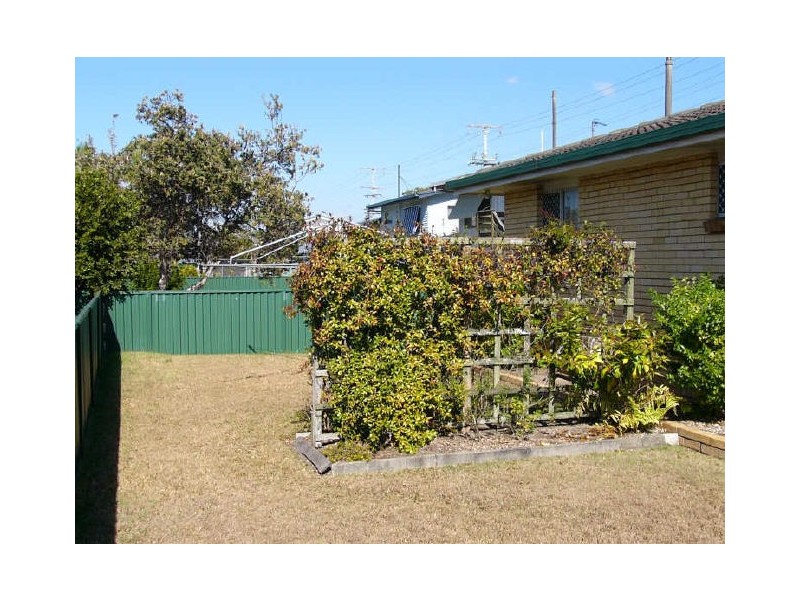 2 Kropp Street, Biggera Waters QLD 4216
