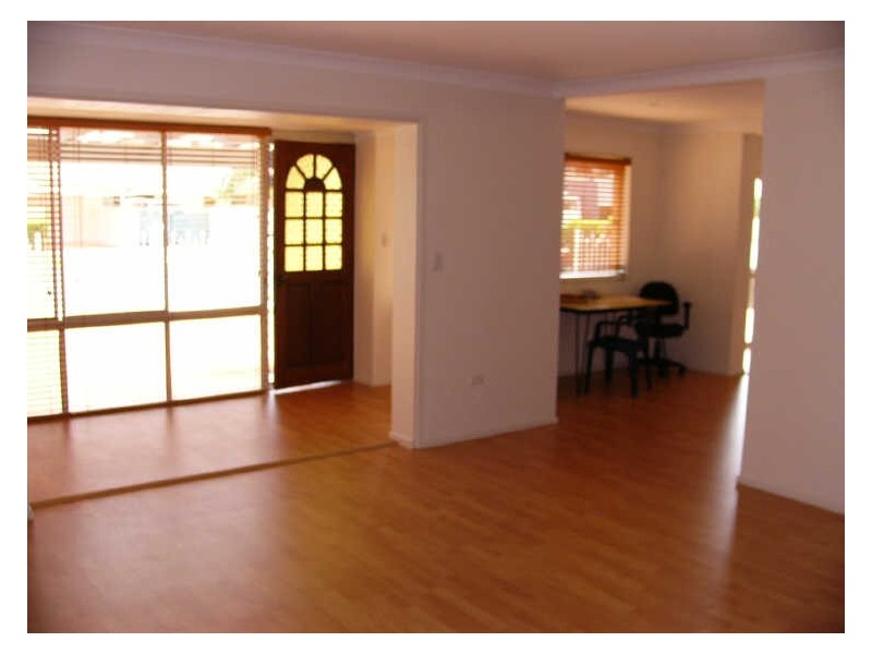 52 Howard Street, Runaway Bay QLD 4216