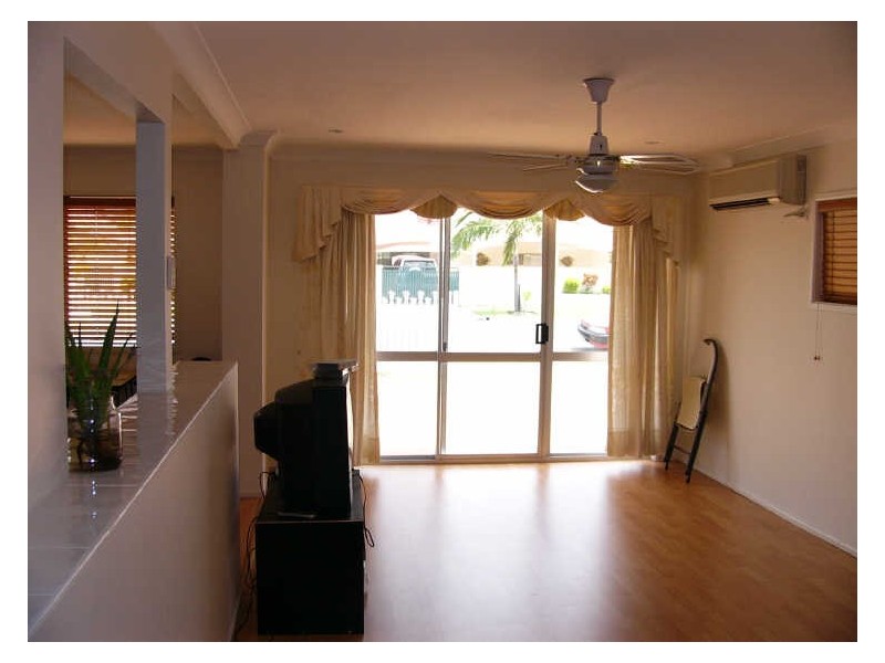 52 Howard Street, Runaway Bay QLD 4216