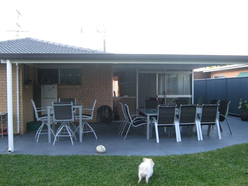 52 Howard Street, Runaway Bay QLD 4216