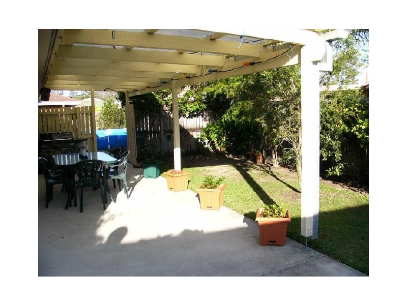 2/16 Brady Drive, Coombabah QLD 4216