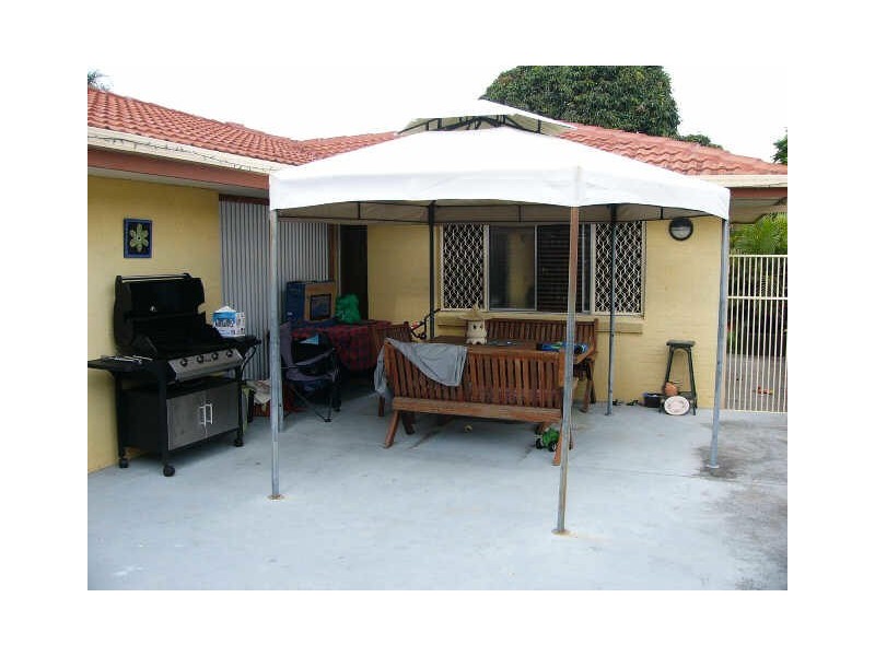 50 Annerley Avenue, Runaway Bay QLD 4216