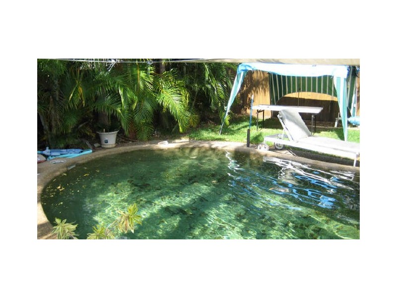 17 Coombabah Road, Runaway Bay QLD 4216