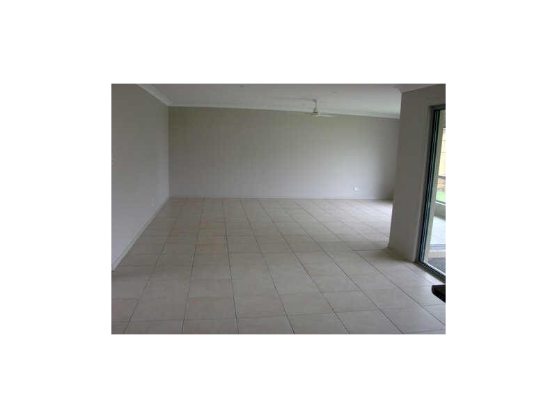 20 Treeline Circuit, Upper Coomera QLD 4209