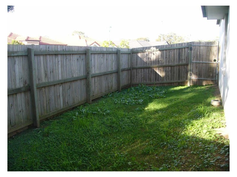 27 Serafina Drive, Helensvale QLD 4212