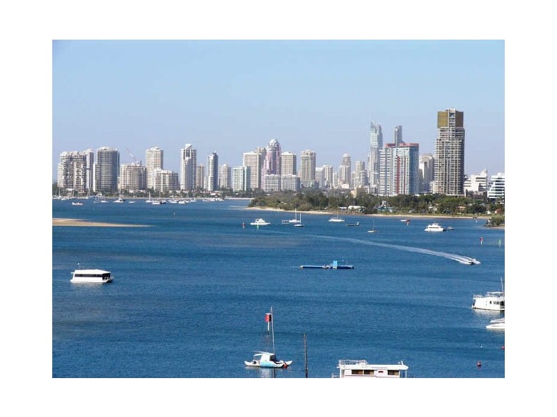 1004/300 Marine Parade, Labrador QLD 4215