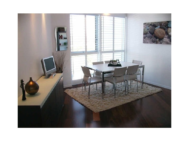 1004/300 Marine Parade, Labrador QLD 4215