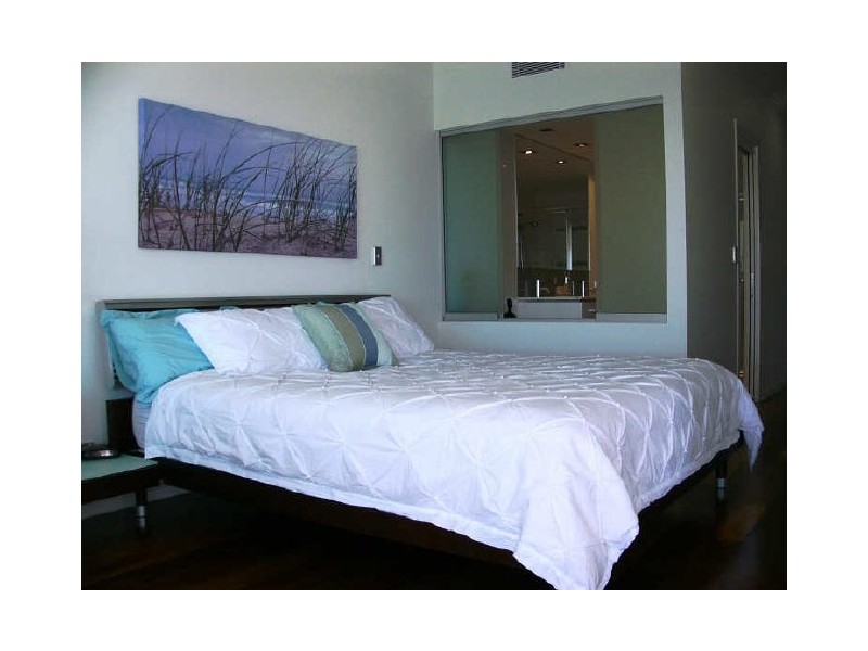 1004/300 Marine Parade, Labrador QLD 4215