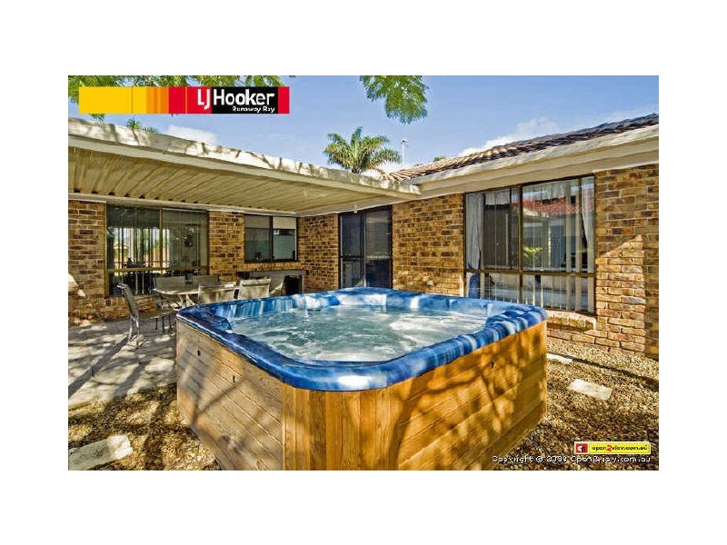 75 Lae Drive, Runaway Bay QLD 4216