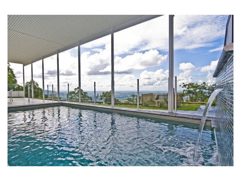 15 Celebes Court, Mount Tamborine QLD 4272