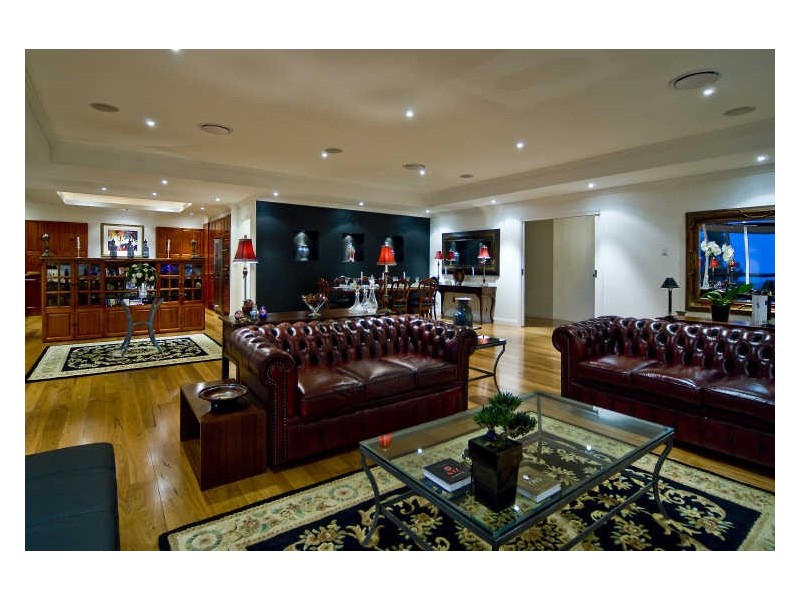 15 Celebes Court, Mount Tamborine QLD 4272