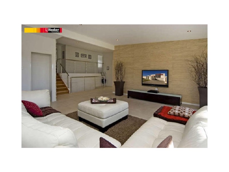 68 East Quay Drive, Biggera Waters QLD 4216