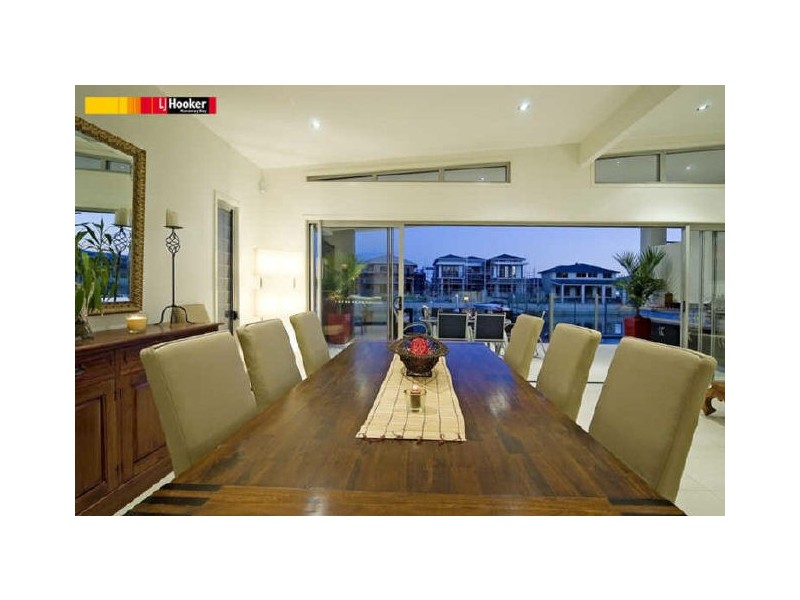 68 East Quay Drive, Biggera Waters QLD 4216