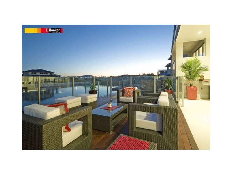 68 East Quay Drive, Biggera Waters QLD 4216