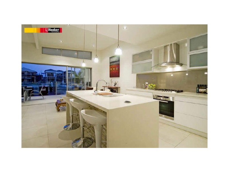 68 East Quay Drive, Biggera Waters QLD 4216