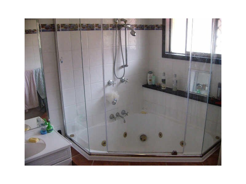 50 Annerley Avenue, Runaway Bay QLD 4216